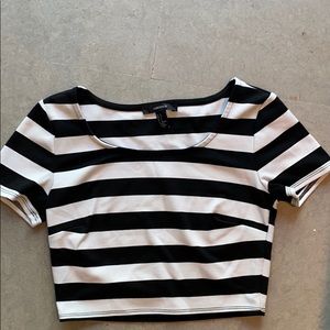 FOREVER 21 crop top
